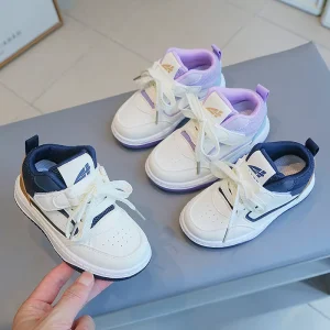 High Top Children’s Basketball Shoes Fashion Walking Styles Sport Kids Shoes Customized Sneakers for Teenage Girls