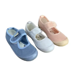 Japanese Style Futafuta Indoor School Shoes for Kids Breathable Non Slip with Velcro Straps Plastic Outsole for Summer