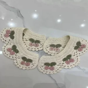 Japanese style Small Patches for Infants Super Cute Chenille Embroidery Versatile with Elegant Collar Strawberry Color Felt Hat