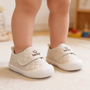 Kids’ Casual Shoes Comfortable and Breathable Sneakers for Boys and Girls Perfect for Outdoor and Everyday Wear