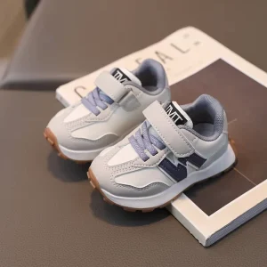 Kids Casual Shoes Lightweight Sneakers Boys Girls Anti Slip Breathable Stylish PU Upper Rubber Outsole Spring & Autumn