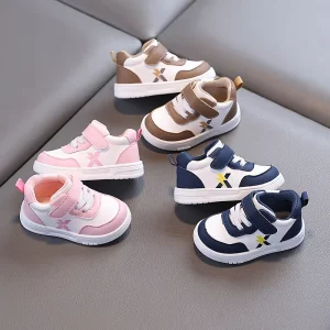 Kids’ Casual Shoes Spring and Autumn Boys’ Casual Sneakers Lightweight and Soft for Everyday School Wear