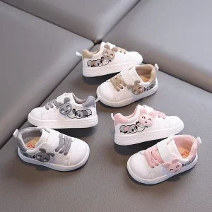 Kids’ Casual Sports Shoes Lightweight and Breathable Perfect for Boys and Girls for Everyday Walking and Outdoor Play