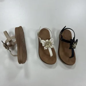 Kids Outdoor Beach Boys Cross Strap Design Lightweight Breathable Sandals for Summer Spring Winter Autumn