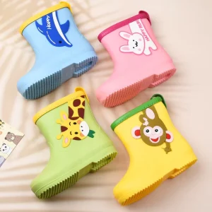 Kids Rain Boots for Children Cute Cartoon Waterproof Shoes Anti-Wearable Removable Plush Liner PVC Plastic Rain Boots for Kids