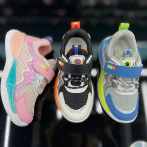 Kid’s Sneakers 2-6 Years Boy and Girls Soft PVC Soled Casual Shoes for Children Sport Shoes Stock