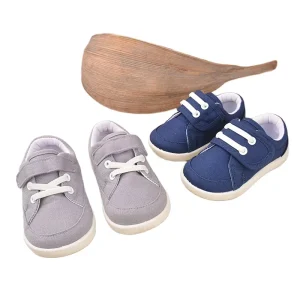 Kids Solid Color Canvas Shoes Hook & Loop Easy to Slip on and Off Comfort Outdoor Sport Sneaker Shoes
