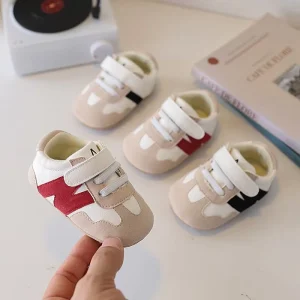 Kids Sports Shoes Soft Sole Breathable Wear Resistant Full Rubber Sole Baby Sneakers