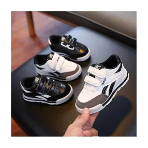 Kids Sports Sneakers Mesh Leather Flats for Girls in Black and White Casual School Shoes for Children in Spring