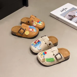 Kids Style Cute Cartoon Baotou Shoes Outer Wear All Match Soft Bottom Non Slip Thick Bottom Bucken Slippers