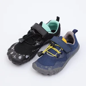 Kids Swim Shoes with Magic Hook Strap & Elastic Band Slip Resistant Lightweight for Beach Pool Water Sports Protection
