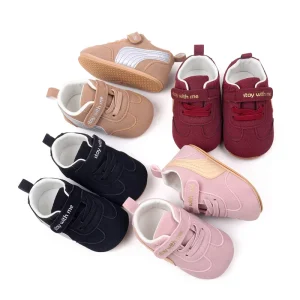 Latest Cute Safety Infant Shoes Anti slip TPR Soles Fashionable Comfortable Pre Walker Baby Casual Shoes