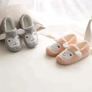 Lovely Sheep Design Indoor Slippers for Kids Anti skid Warm Plush Styles with TPR Outsole Customized for Girls for Autumn Winter