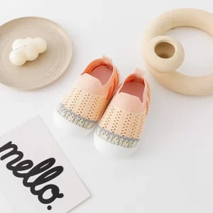Modern Bright Color Toddler Walking Shoes Knit Eco friendly Baby Casual Shoes