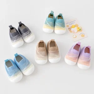 New Arrival Factory Rubber Soles Kids Socks Shoes Cotton Warm Non-slip Woven Baby Boy Girl Toddlers Flying Woven Shoes
