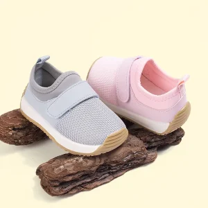 New Arrival Kids Anti Slip Pink Grey Mesh Shoes Casual Sport Sneakers Flat Shoes for Boys and Girls