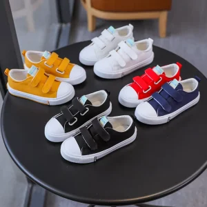 New Children Canvas Shoes Girls Running Sneakers Breathable Fashion Kids Shoes for Boys Solid Color Casual Canvas Shoes