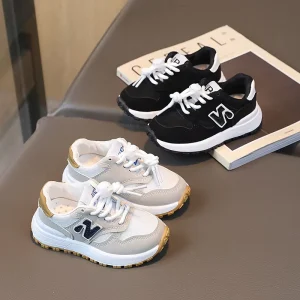 New Children’s Sports Shoes for Boys Girls Mesh Running Shoes for Winter and Spring Season