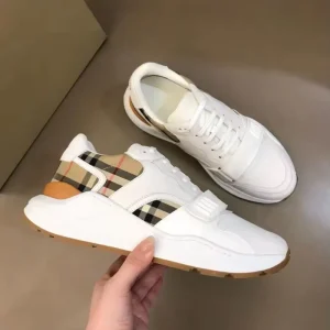New Classic Canvas Sneakers for Men Lightweight Breathable Casual Sports Shoes for Daily Walking and Outdoor Activities