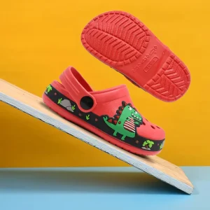 New Designs Kids EVA Anti Slip Beach Slides Sandals Unisex Clogs Shoes Classic Garden Slippers for Children