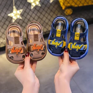 New Fashion Unisex Kids Summer Outdoor Sandals Breathable Durable Comfortable Anti Slip Quick Drying Light Weight PVC Buckle