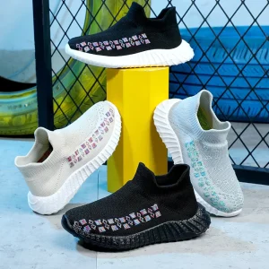 New Lightweight Casual Fashion Sports Shoes Children’s Soft Sole Elastic Breathable Shoes