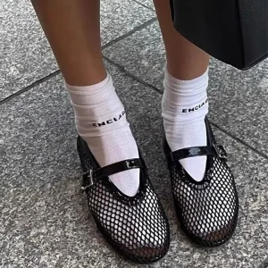 New Mesh Hollow out Ballet Leather Belt Buckle Single layer Slip On Flat Casual Fashion Shoes for Women