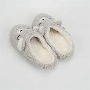 Nice Looking Cute Cartoon Animal Shape Kids Slipper New Design Anti Slippery Fur Home for Slippers for Winter and Autumn