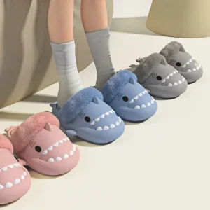 Original Design Comfortable Removable Plush Inside Winter Shark Shape Platform Shoes House Warm Slippers for Kids Girls