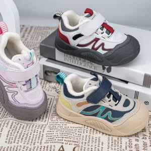 Pair of Children’s Girls Basketball Shoe Pupils Cute Black Sneakers for Kids Ventilate Children’s Sports Casual Shoes