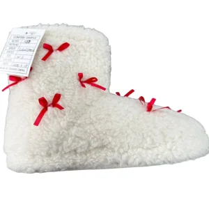 Plush Home Slippers for Warmth, Suitable for Both Men and Women, Customized Dancing Shoes