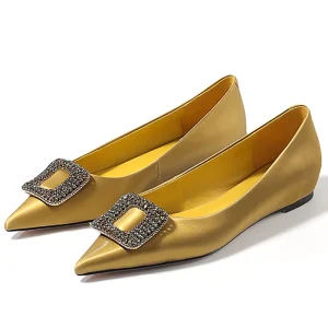 Pointed Toe With Diamond Decoration Big Size Personalized China Flat Shoes Supplier