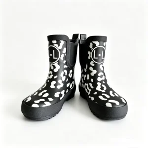 Premium Natural Rubber Kids Rain Boots Custom Made Waterproof Anti Slip Children Rain Shoes OEM ODM Wellington Boots