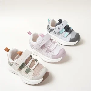 Private Logo Children’s Football Shoes Custom Pattern Mixed Children’s Shoes Kids Sports Sneakers for Everyday Walking Running