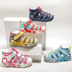 Toe Protection Children Sandals for Girls and Boys Breathable Quick Dry Barefoot Kids Beach Shoes Sport Teen Footwear