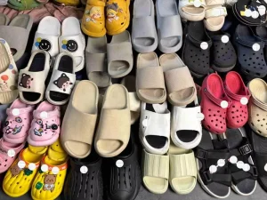 S05 Bulk High Quality Used Mixed Slippers & Shoes for Men Women Kids Mixed Sizes Second Hand