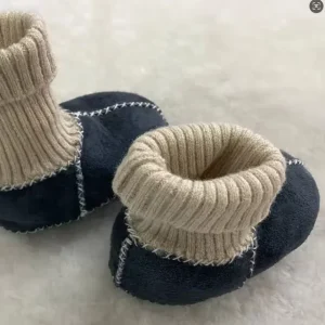 Sample Support Double Face Sheepskin Fur Kids Boots Eco Friendly Winter Warm Snow Boot Breathable Knitted Wool for Newborn Baby