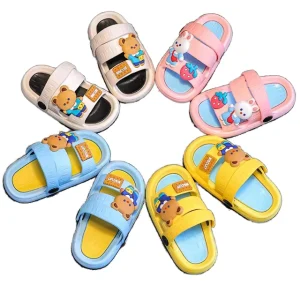 Simple Kids Shoes Outdoor Indoor Fashion Cute Mixed Colors Hard Wearing Children’s Sandals and Slippers