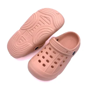 Slip on Comfortable Lightweight Classic Injection Model Breathable Holey Upper EVA Kids Clogs Shoes Slippers