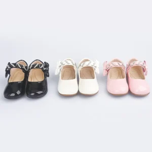 Small Children’s Leather Shoes with Bows in Three Colors That Can Be Chosen for Formal Occasions