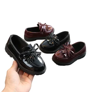Soft Leather Crib Shoes for Baby Boys and Girls Fashion Casual Students Design with Non-Slip Rubber Sole