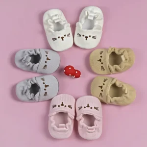 Spring and Autumn Cartoon Baby Toddler Shoes Knitted Wool Shoes Non slip Soft Bottom Newborn Toddler Baby Shoes