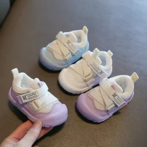 Spring and Autumn New Baby Shoes 0-3 Year Old Toddler Shoes for Boys and Girls Soft Sole Non slip Mesh Breathable Shoes