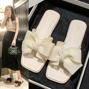 Square Head Single Strap Bow Decoration Ladies Slippers Indoor Outdoor Flat Sandals for Women and Ladies
