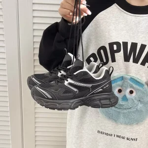 Strap Design Lace-up Breathable Mesh Upper Lightweight Anti-Slip EVA Midsole Trunky Sneakers Kids Boys