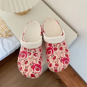 Strawberry Bear Closed Toe Hole Sandals Slippers Summer Beach Clogs Sandals for Children and Women