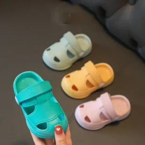 Summer Baby PVC Sandals Shoes Children Non slip Soft Boys Girl Beach Sandals