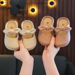 Summer Closed Toe Kids Slides Soft PVC Sole Bowknot Design Anti-Slip Anti-Collision Casual Beach Sandals Boys Girls