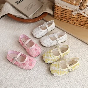 Girls Mesh Shoes with Sweet Lace Flowers Kids Flat Shoes for Summer New Fashion Children Princess Casual Sandals Soft Sole
