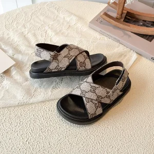 Summer Kids Sandals Letter Cross Strap Design Lightweight Casual Footwear for Boys & Girls Easy on and Off